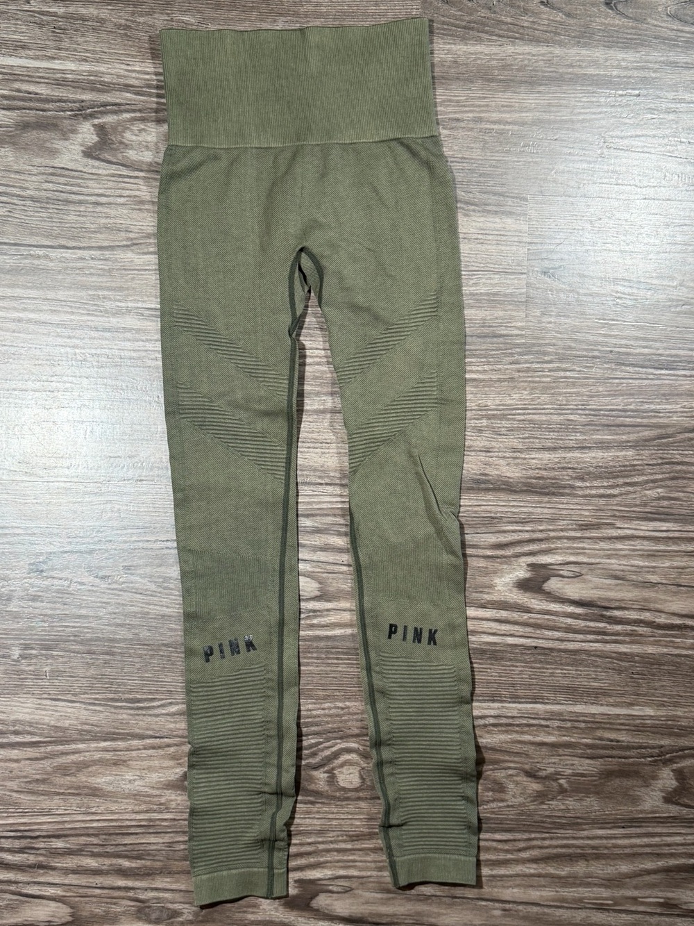 VICTORIA’S SECRET PINK Olive Green ULTIMATE Seamless Legging YOGA PANTS XS